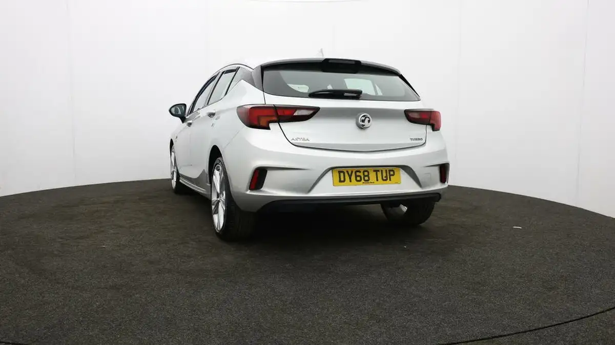 2018-vauxhall-astra-14i-16v-turbo-sri-vx-line-nav-big-24