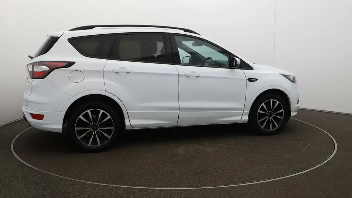 2018-ford-kuga-15t-st-line-150ps-big-45