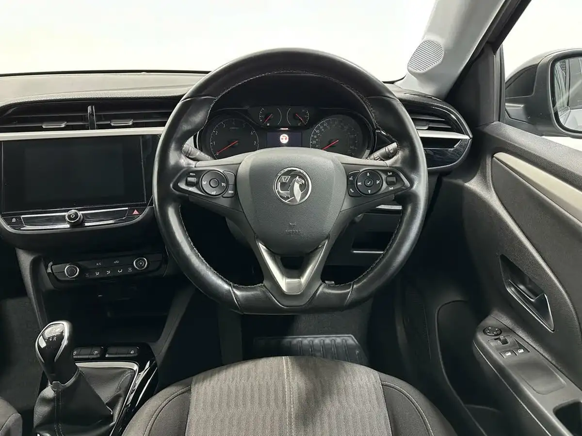 2021-vauxhall-corsa-12i-se-big-10