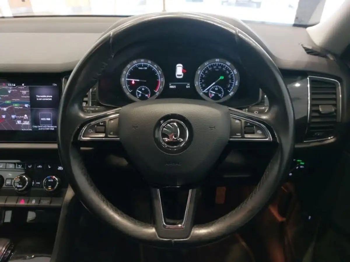 2018-skoda-kodiaq-20tdi-edition-150ps-4x4-7-seats-scr-dsg-big-11