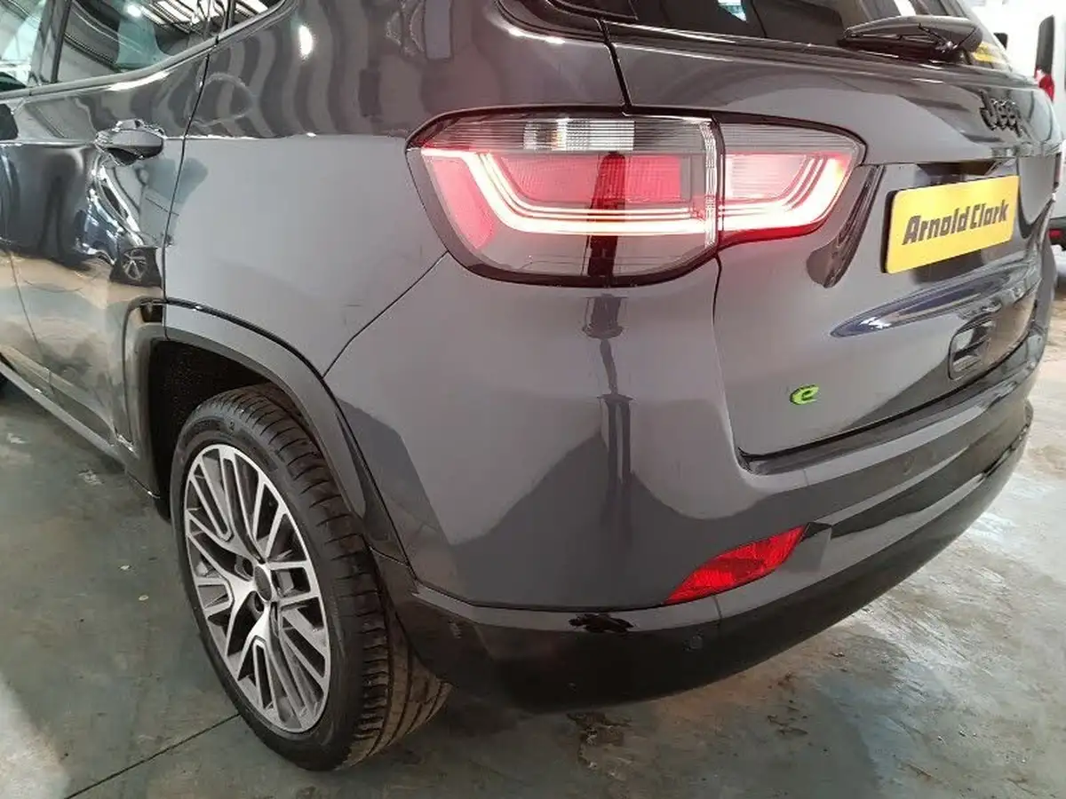 2025-jeep-compass-15-altitude-big-17
