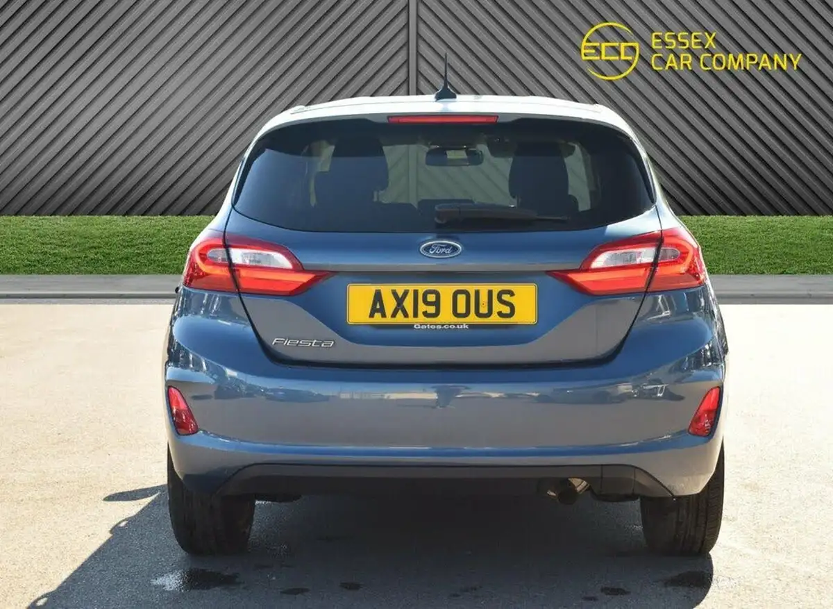 2019-ford-fiesta-10t-titanium-125ps-5d-big-10