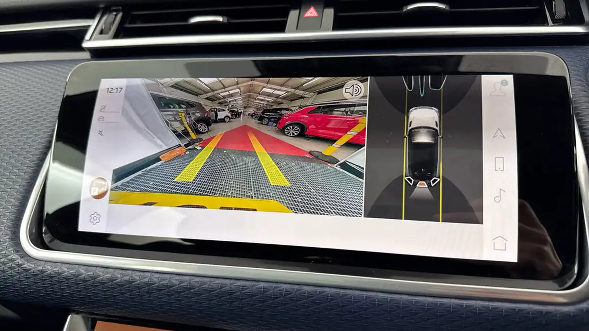 2022-land-rover-range-rover-velar-30-p400-r-dynamic-se-big-18