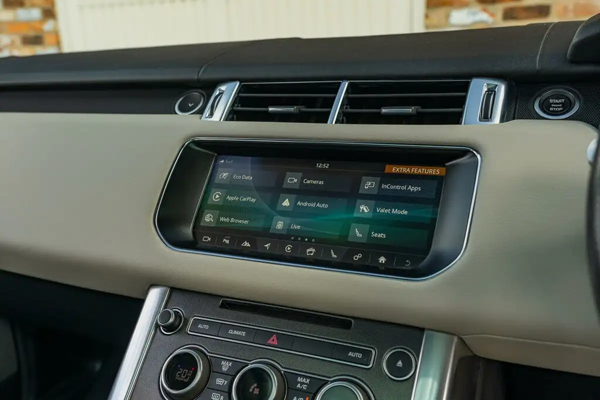 2017-land-rover-range-rover-sport-30-sd-v6-hse-dynamic-306hp-big-48