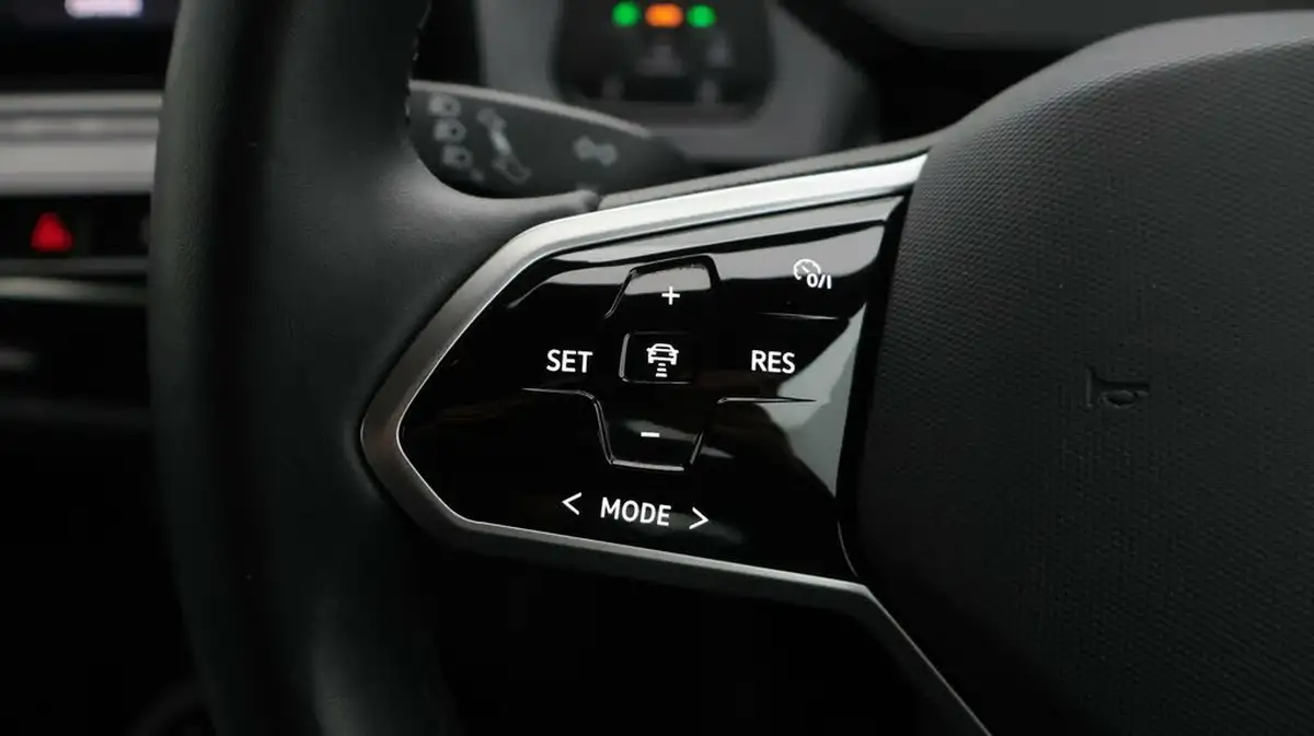 2022-volkswagen-id3-e-life-204ps-58kwh-pro-performance-big-23