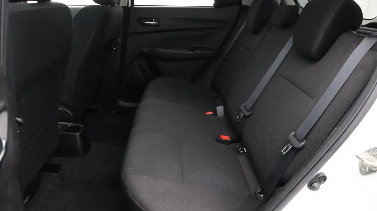 2024-suzuki-swift-12-dualjet-sz5-big-16