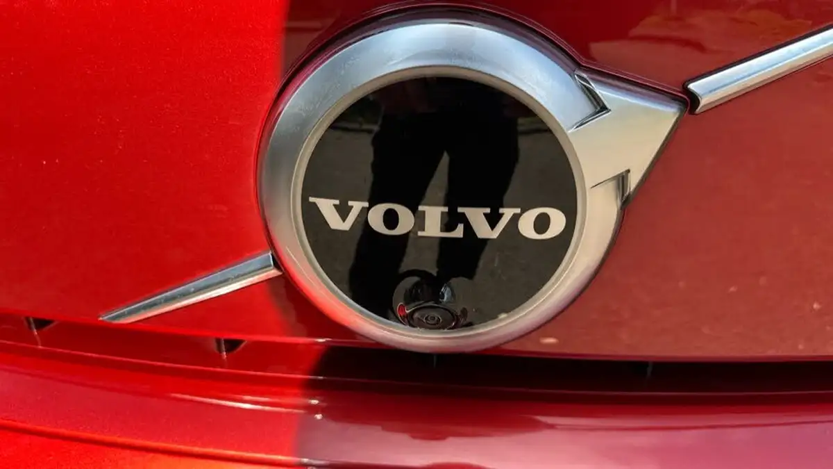 2022-volvo-c40-e-twin-recharge-pro-big-41