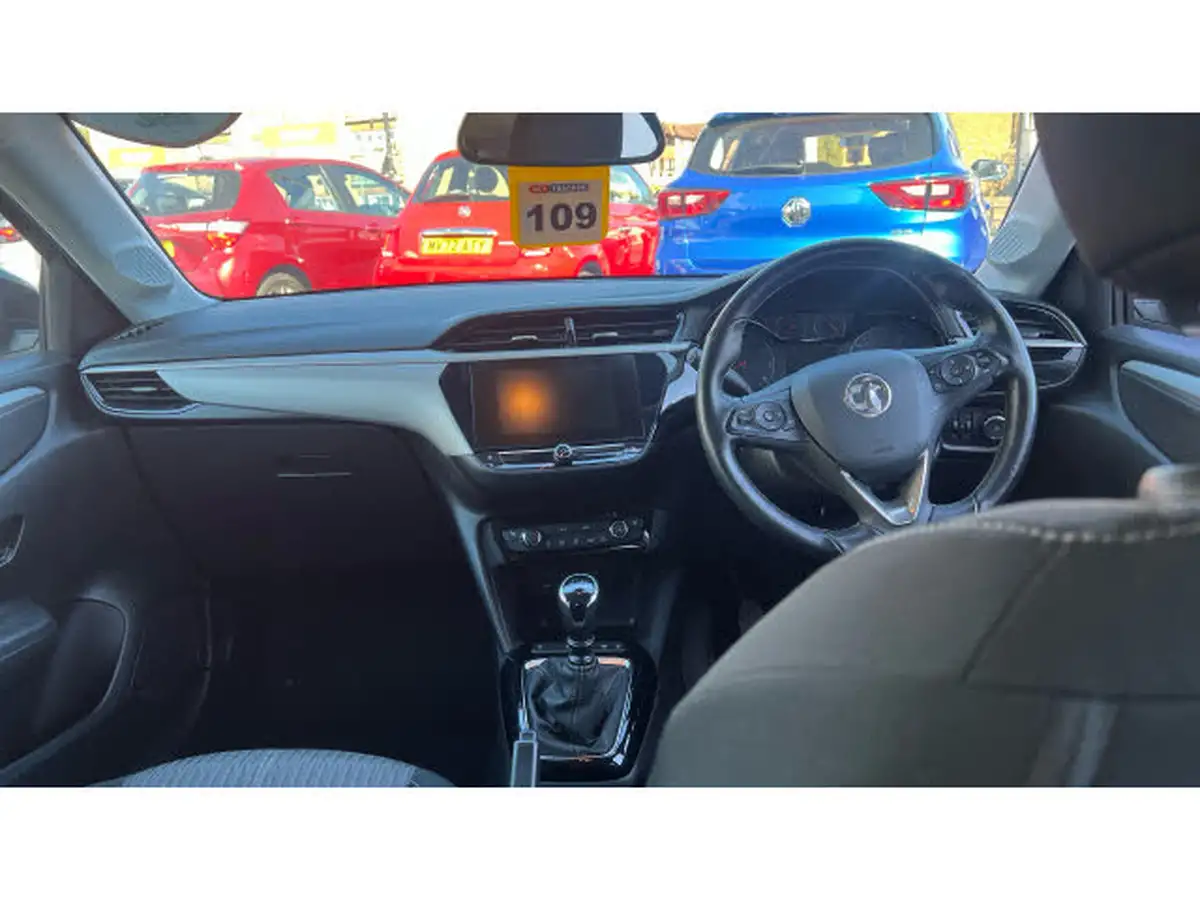 2021-vauxhall-corsa-12-turbo-se-premium-big-9
