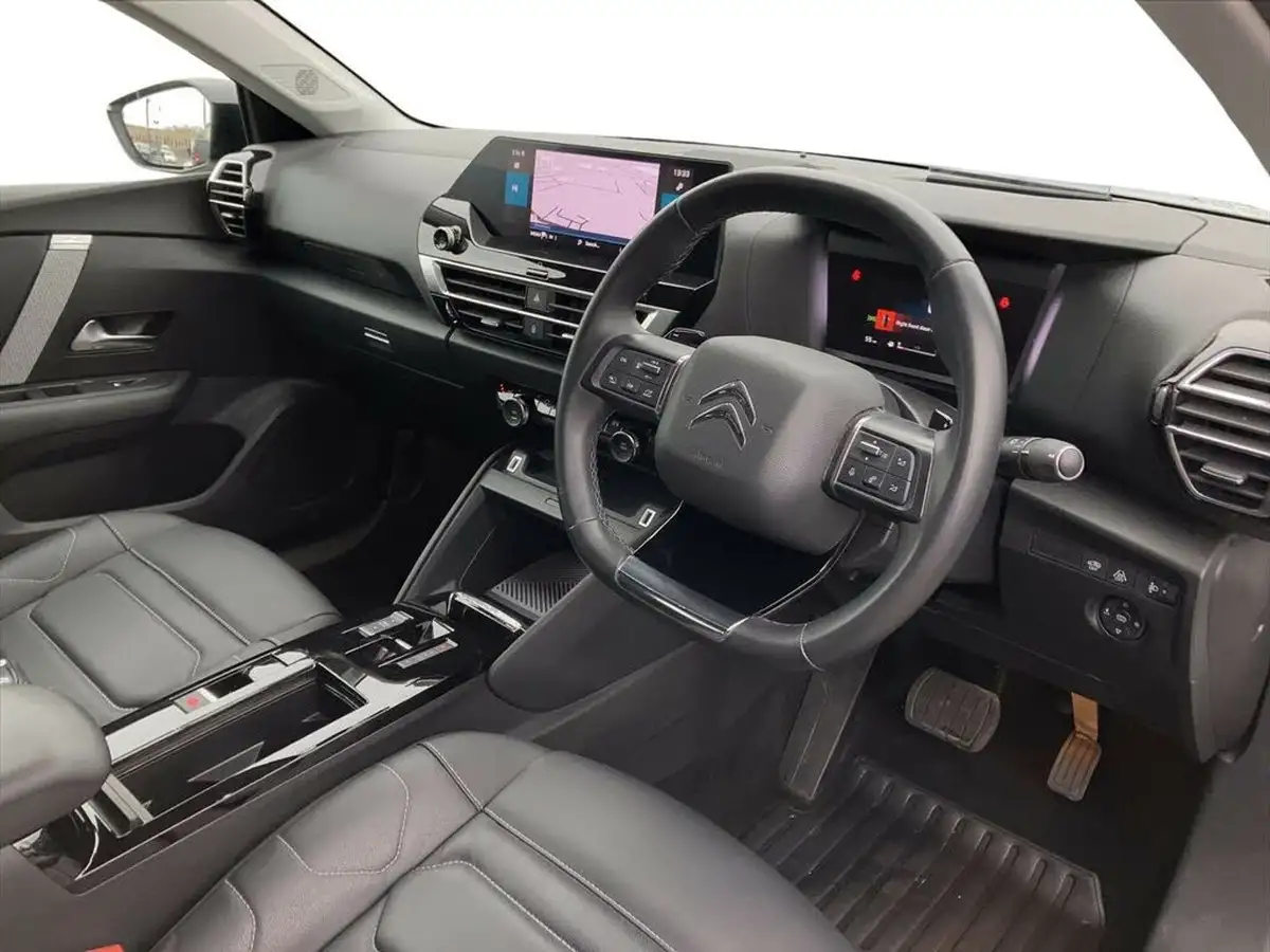 2022-citroen-c4-12-puretech-shine-plus-130ps-big-7