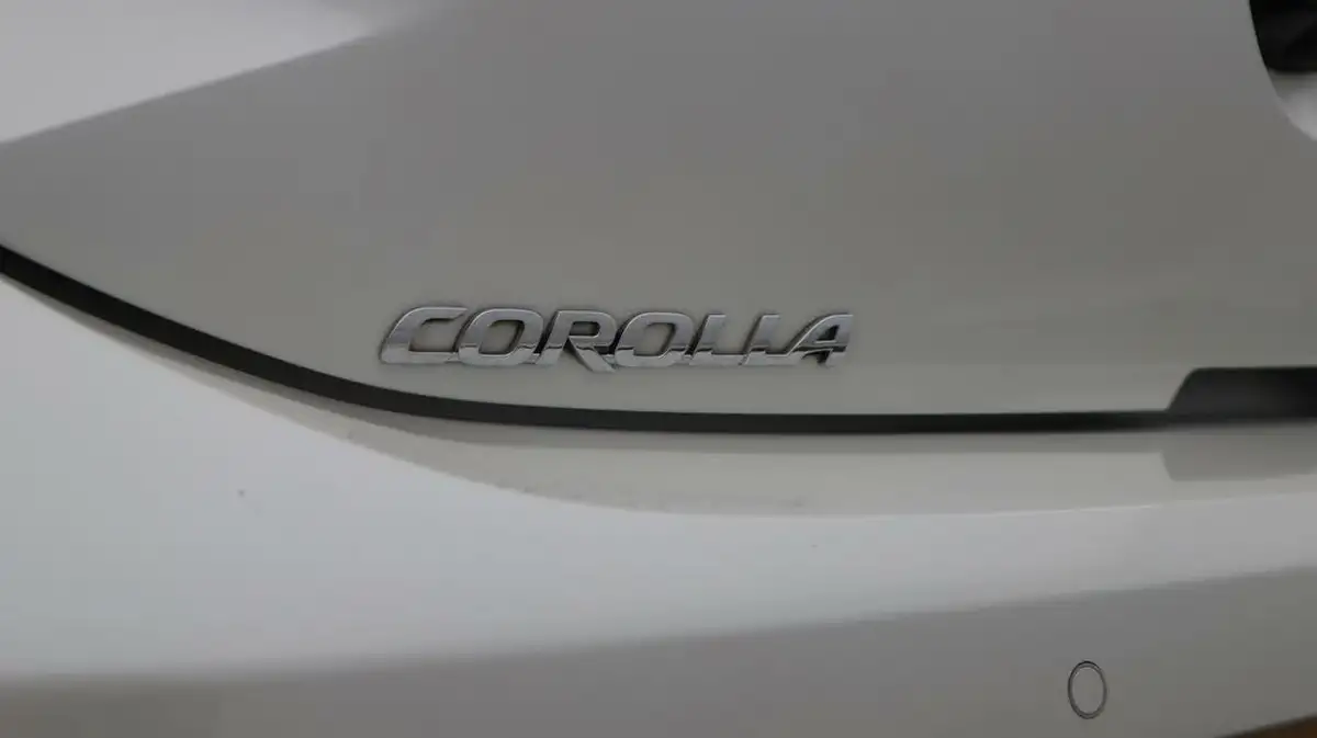 2020-toyota-corolla-20-vvt-i-gr-sport-spare-wheel-hatchback-big-22