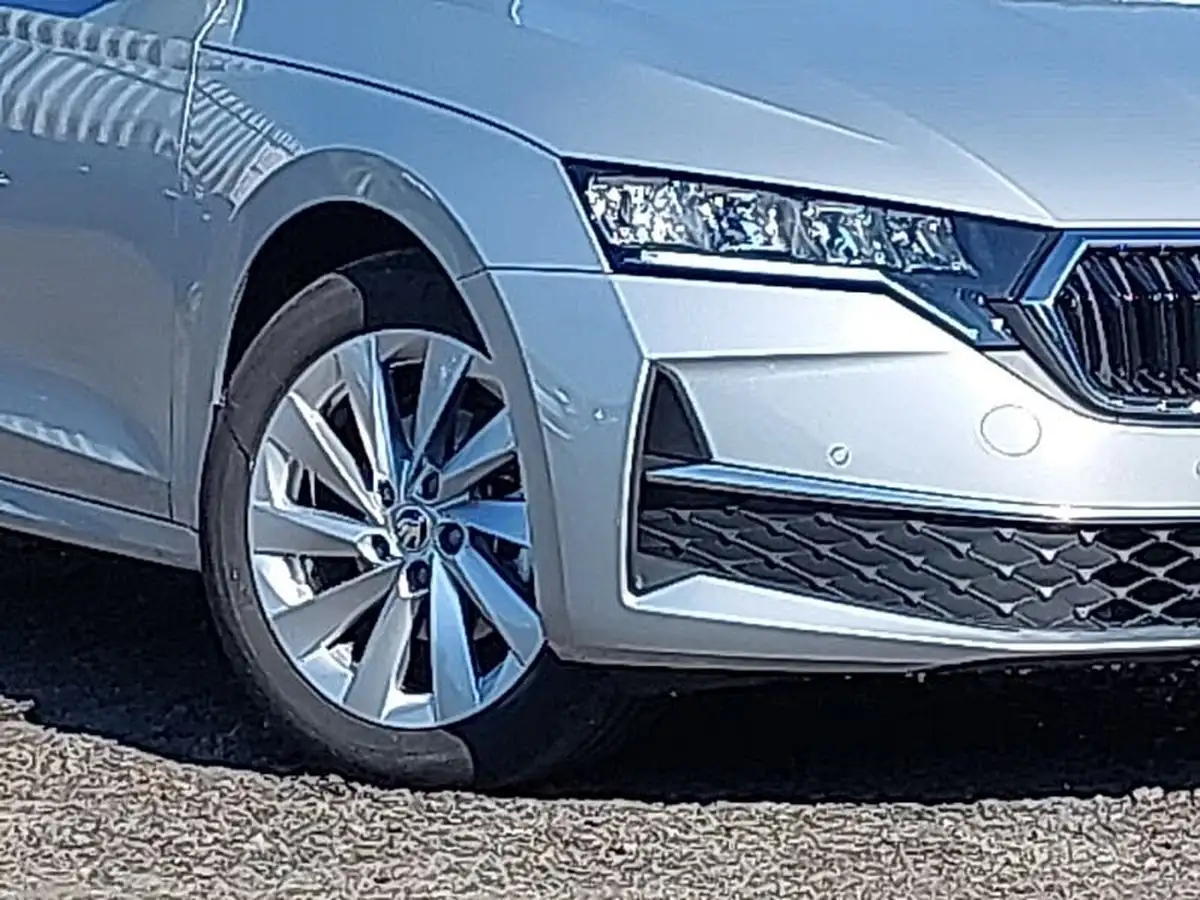 2024-skoda-octavia-15-tsi-e-tec-se-l-estate-big-8