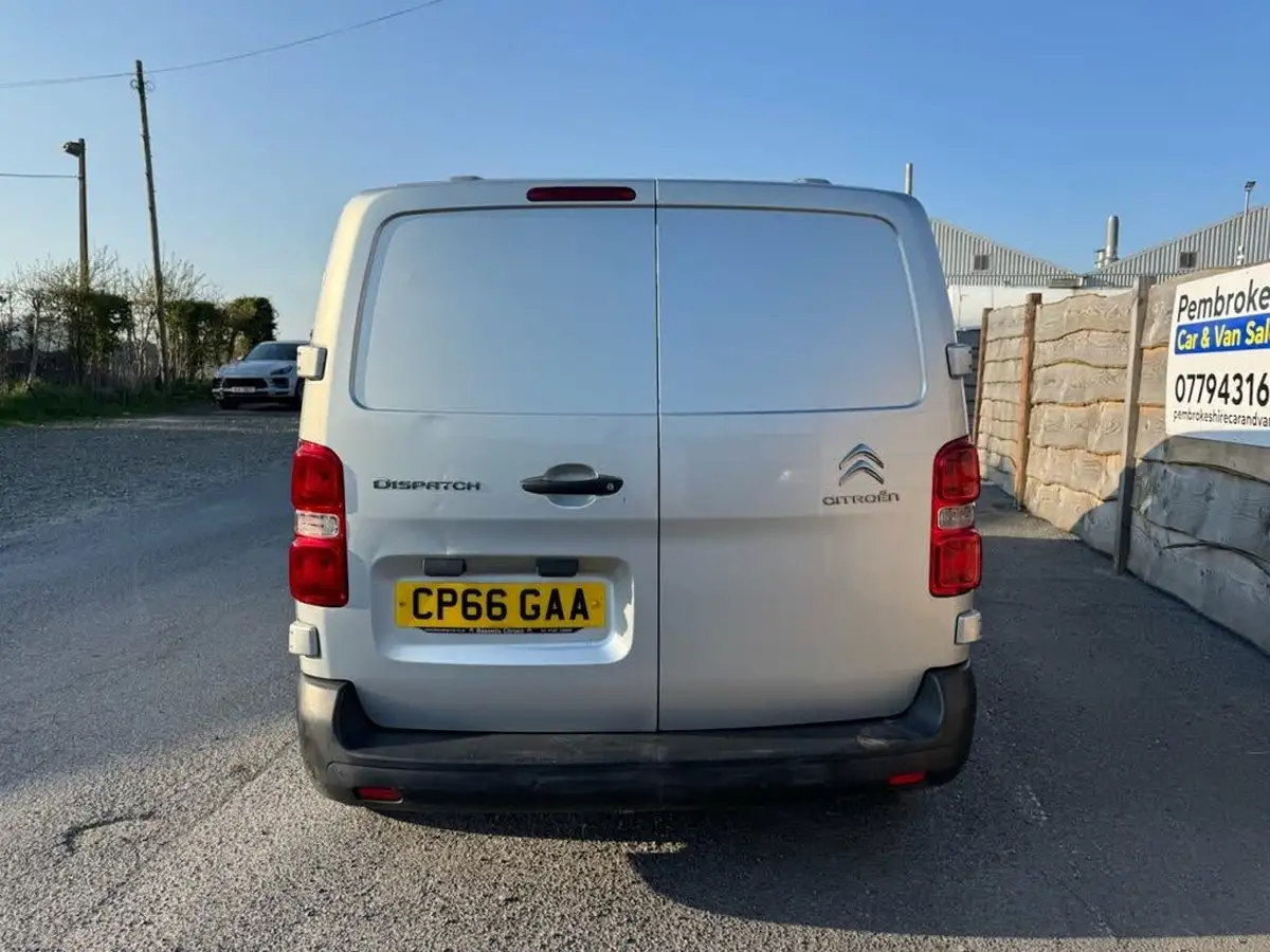 2017-citroen-dispatch-16bluehdi-x-m-1000-95pseu6-big-3