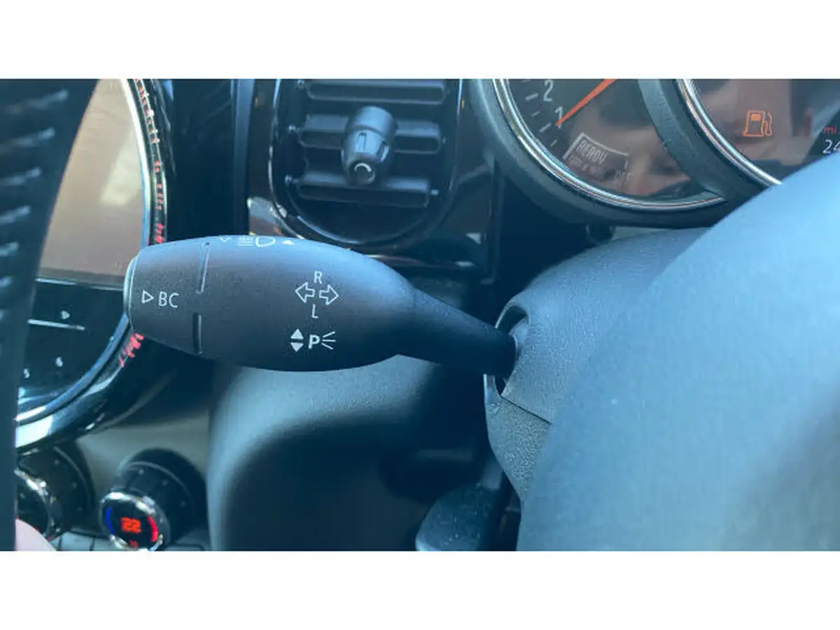 2021-mini-cooper-15-cooper-classic-hatchback-5d-big-40
