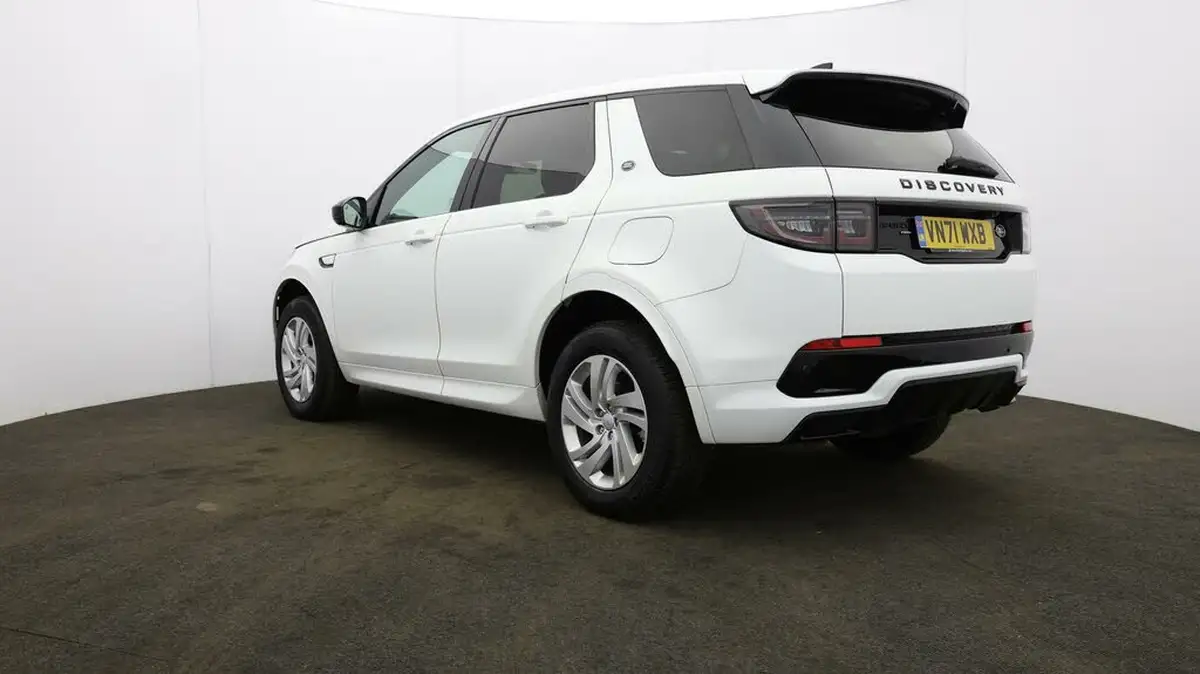 2022-land-rover-discovery-sport-15-p300e-r-dynamic-se-big-46