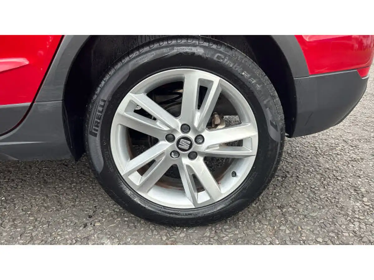 2019-seat-arona-10-tsi-fr-ss-big-32
