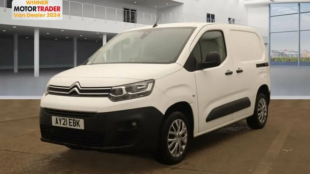 2021-citroen-berlingo-15bluehdi-1000-enterprise-130pseu6dt-e-ss-panel-eat8-big-0