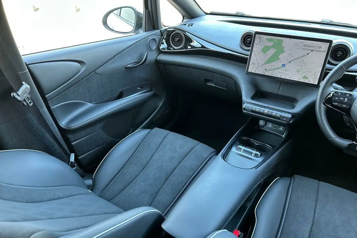 2024-byd-dolphin-e-comfort-big-33