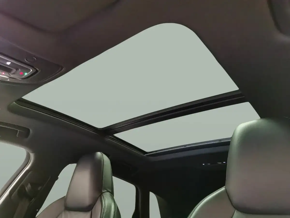 2022-audi-e-tron-e-station-wagon-big-3