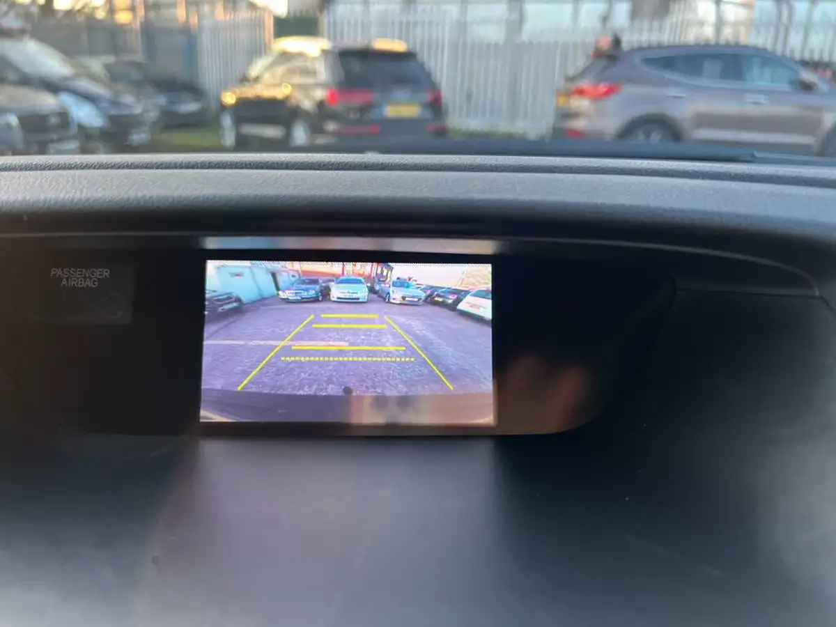 2014-honda-cr-v-22-i-dtec-se-dab-audio-big-33