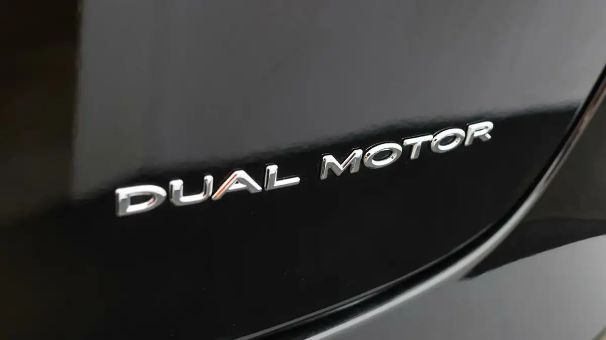 2021-tesla-model-3-e-long-range-awd-big-20