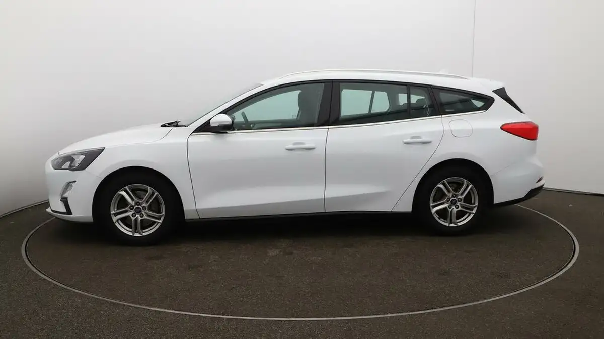 2020-ford-focus-15-zetec-120ps-estate-big-55