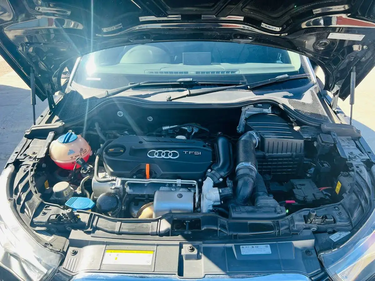 2012-audi-a1-14-sportback-5d-s-tronic-big-20