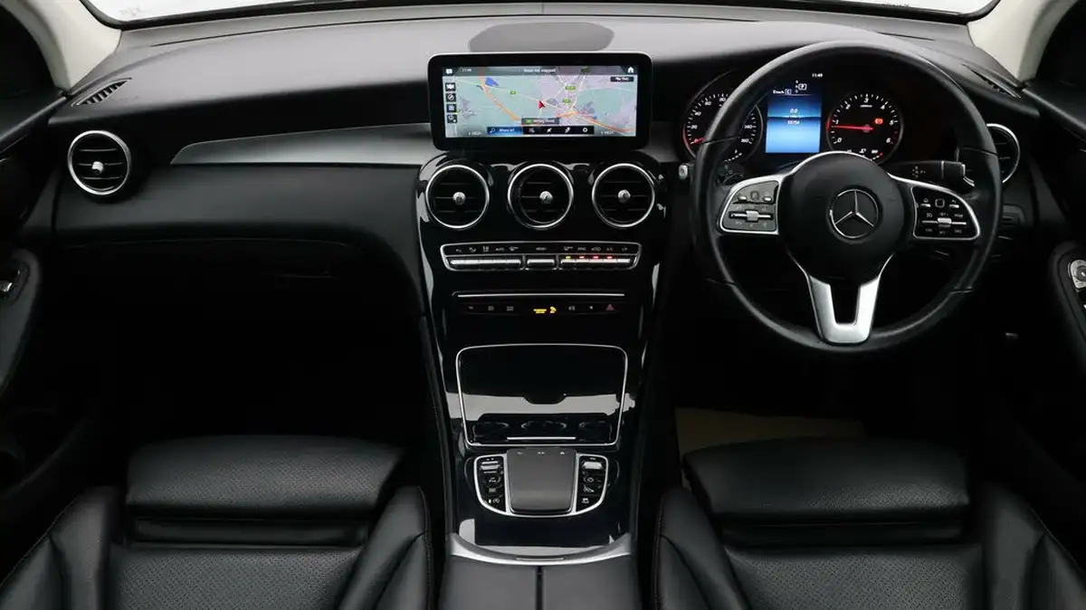 2019-mercedes-benz-glc-class-20d-glc220d-sport-big-12