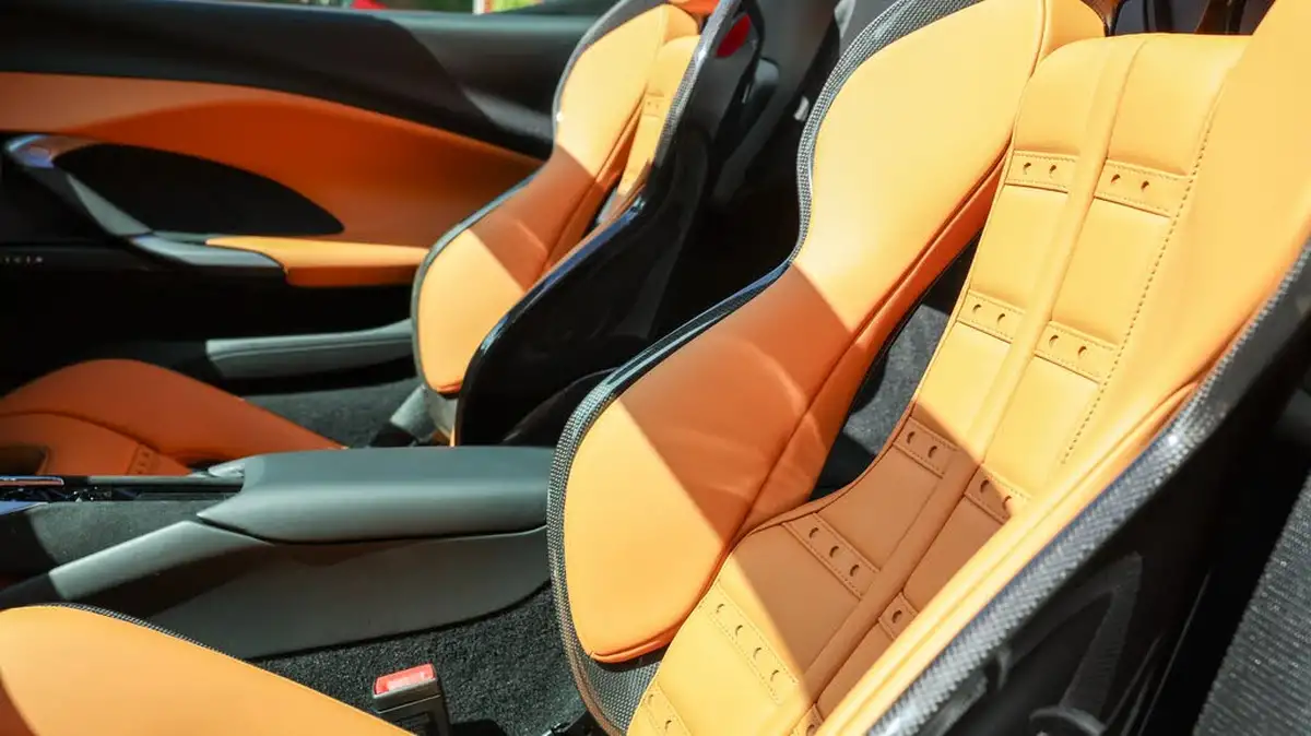 2023-ferrari-296-gts-big-19