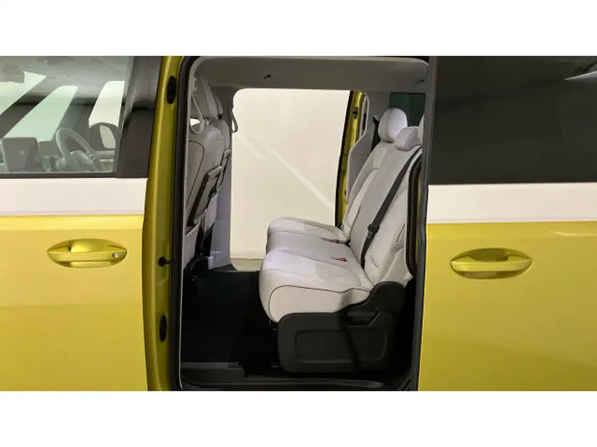 2024-volkswagen-idbuzz-e-style-standard-big-23