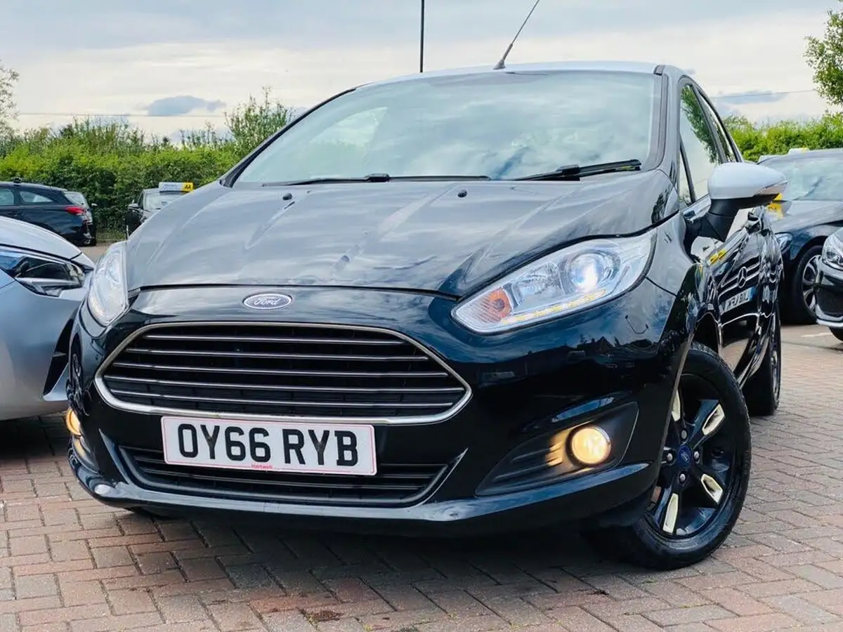 2016-ford-fiesta-10-zetec-black-edition-5d-big-8