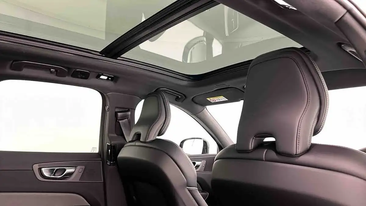 2022-volvo-xc60-20-t6-r-design-350bhp-plug-in-hybrid-big-30