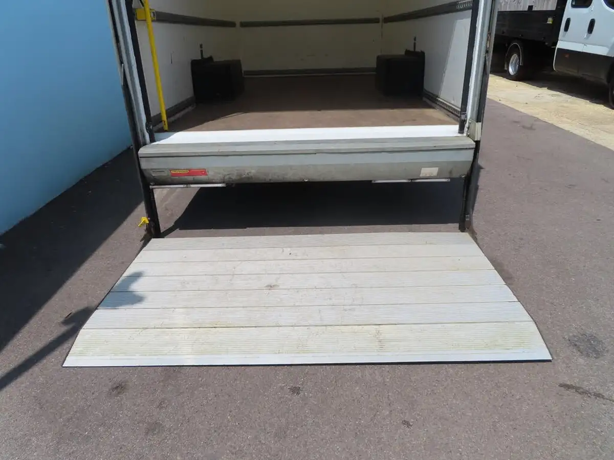 2021-ford-transit-20tdci-350-l3h1-leader-130pseu6dt-fwd-cab-big-50