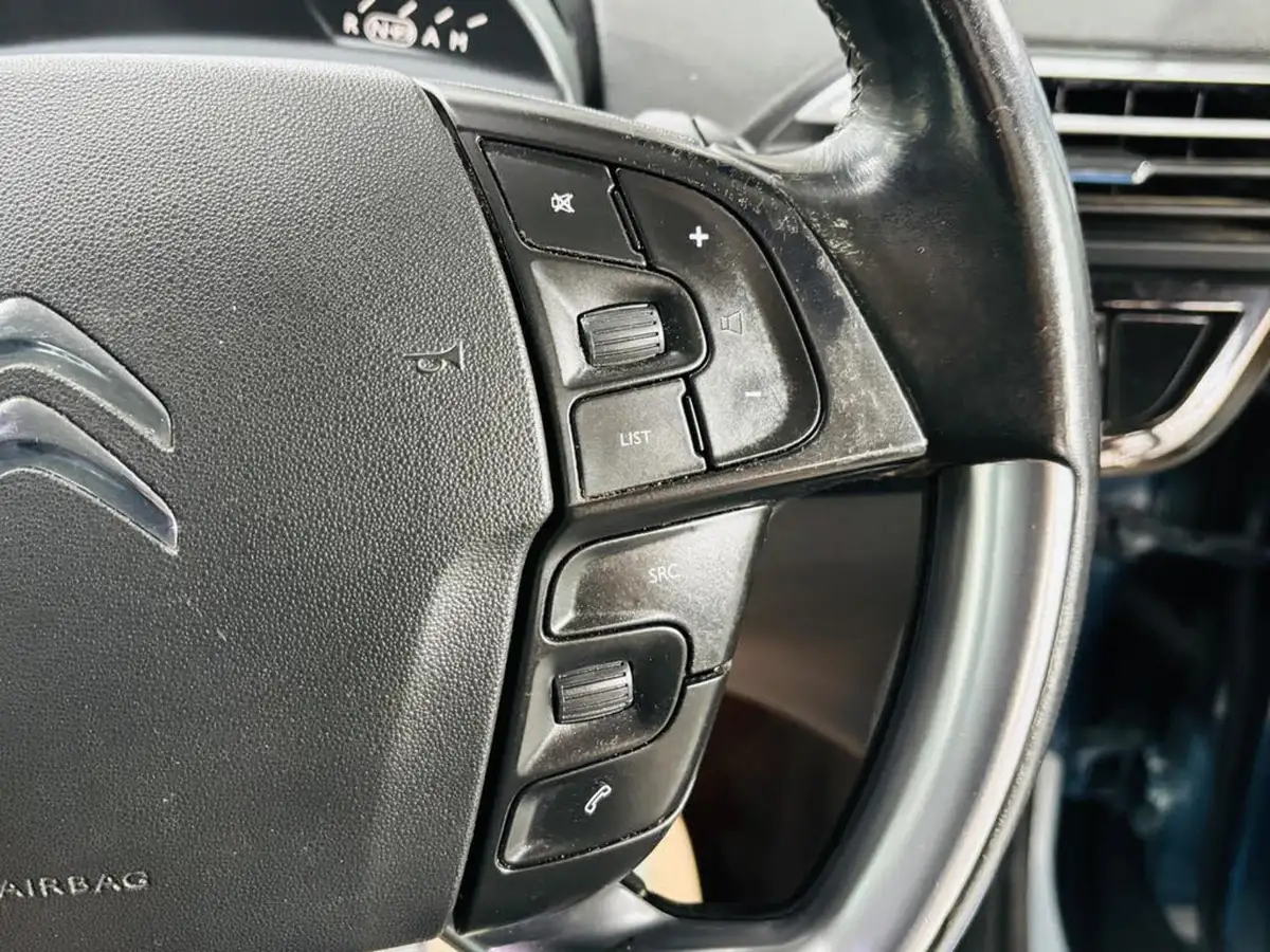 2015-citroen-grand-c4-picasso-16e-hdi-exclusive-etg6-big-20