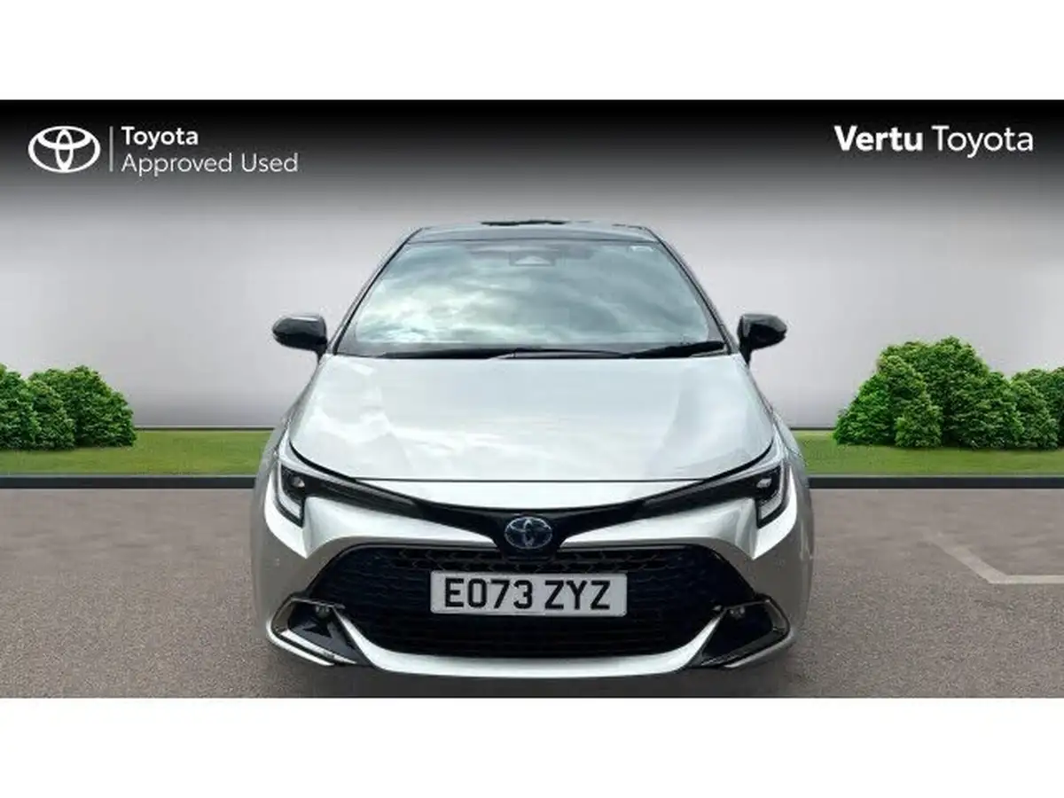 2023-toyota-corolla-20-vvt-i-excel-193bhp-hatchback-big-14