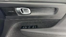 2022-volvo-xc40-15-t3-r-design-auto-small-12