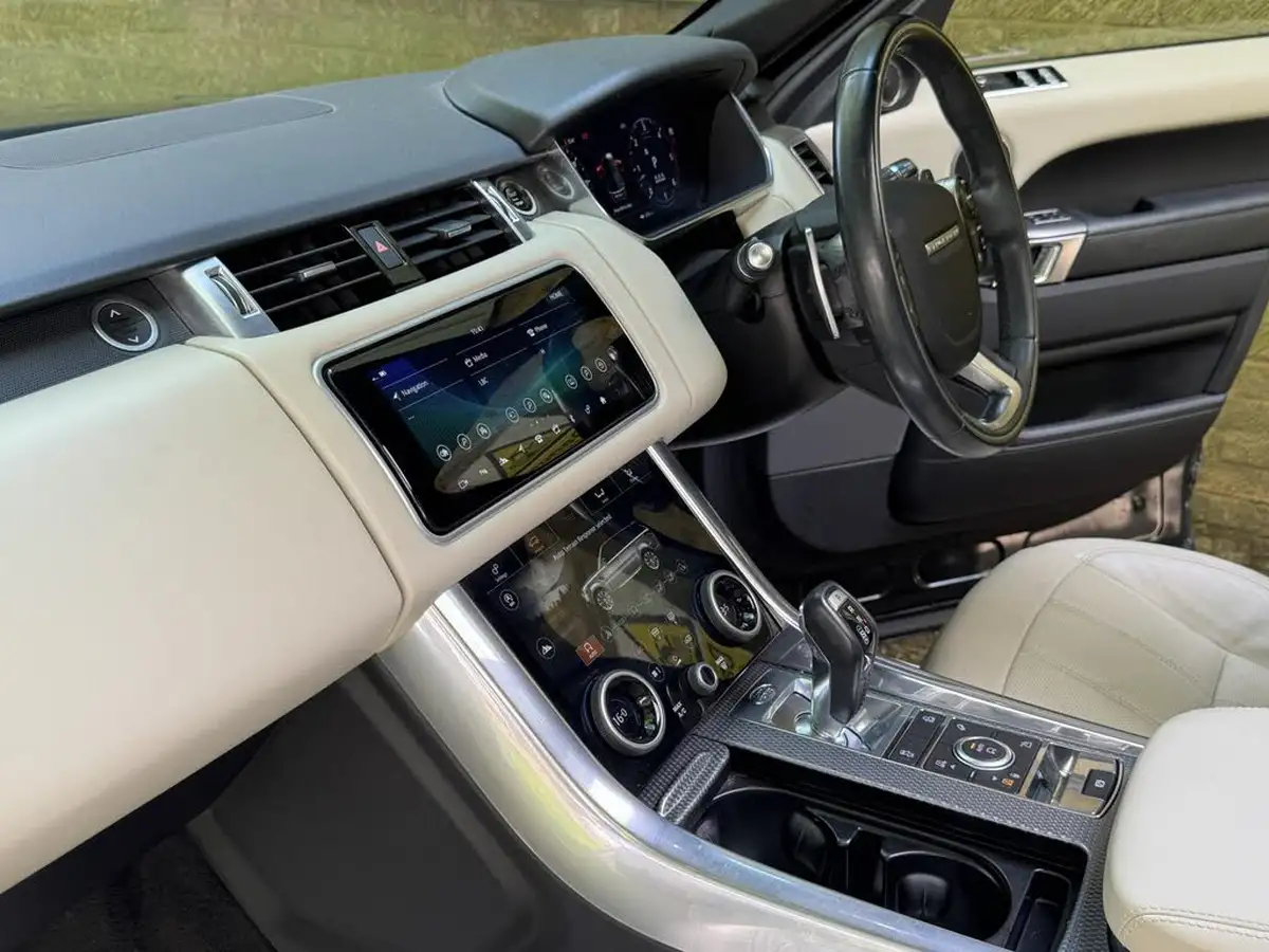 2019-land-rover-range-rover-sport-30-sdv6-hse-dynamic-big-39