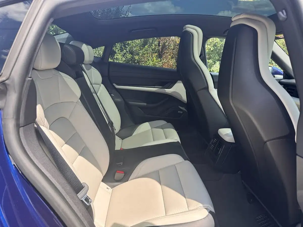 2020-porsche-taycan-e-4s-571ps-performance-battery-plus-big-13