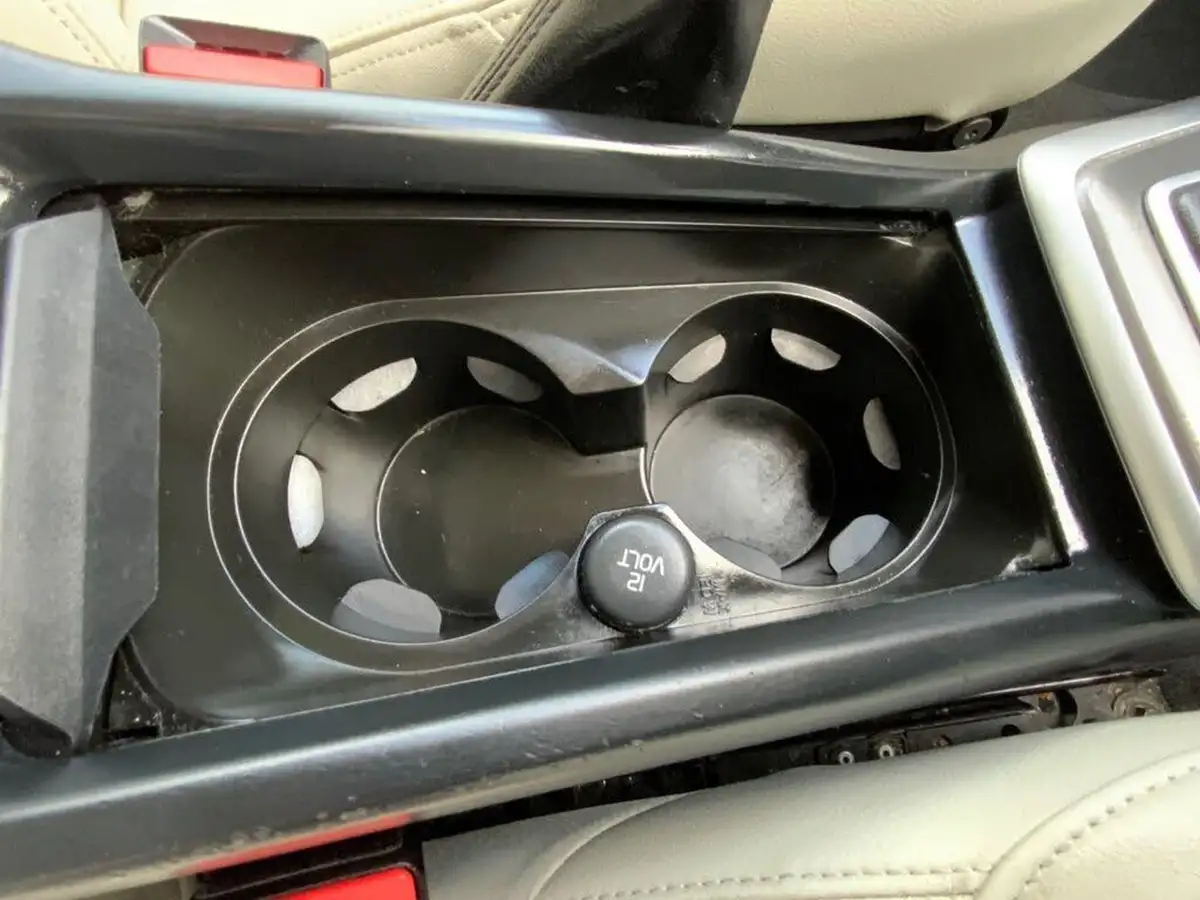2013-volvo-v40-20td-d3-se-lux-nav-ss-geartronic-big-18