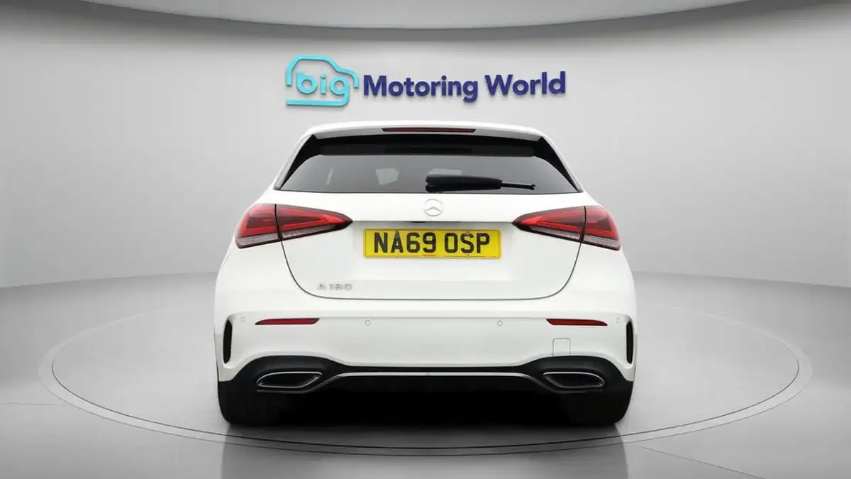 2019-mercedes-benz-a-class-13-a180-amg-line-premium-hatchback-5d-7g-dct-big-6