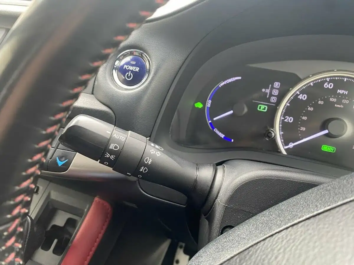 2018-lexus-ct-200h-18-f-sport-big-48