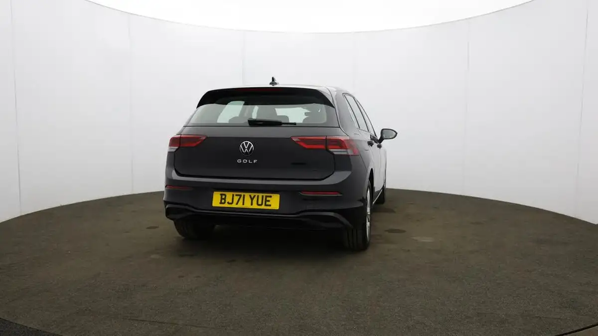2021-volkswagen-golf-15-tsi-life-130ps-hatchback-big-61