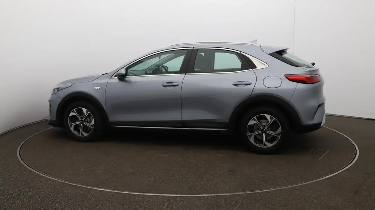 2022-kia-xceed-10-t-gdi-2-big-58