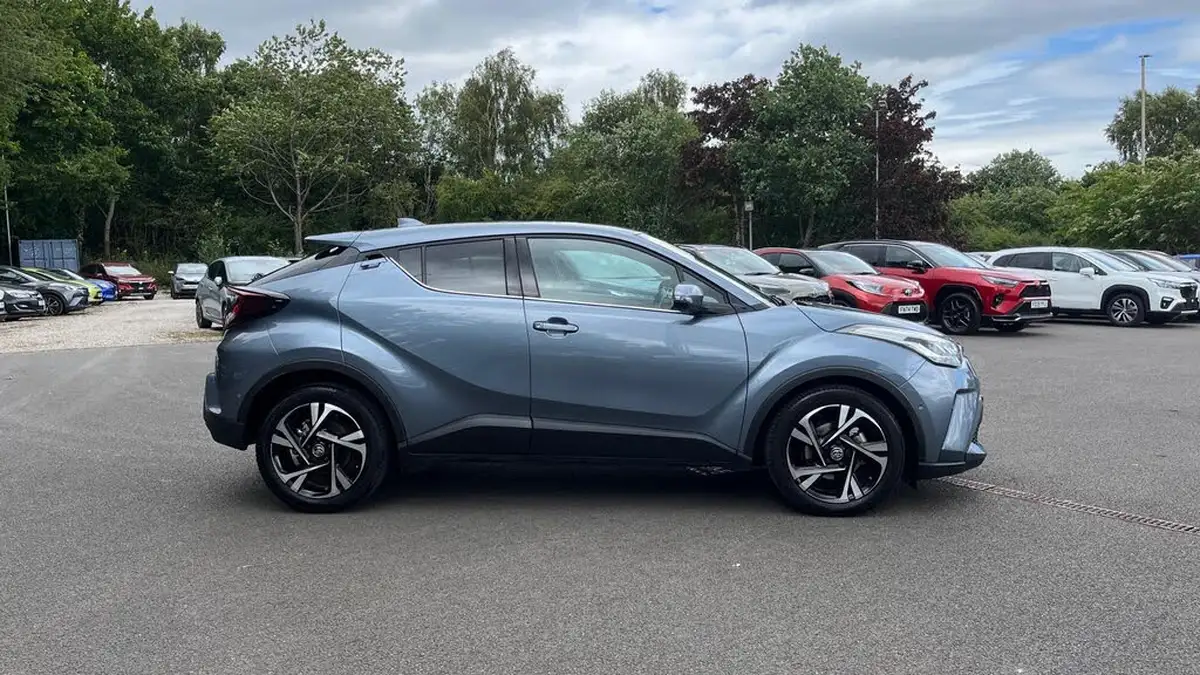 2023-toyota-c-hr-18-vvt-i-design-120bhp-big-15