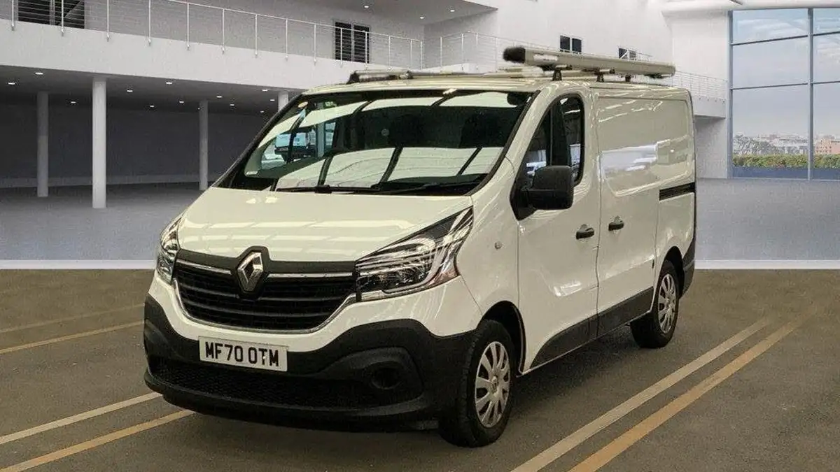 2021-renault-trafic-20dci-sl28-energy-120-business-big-1