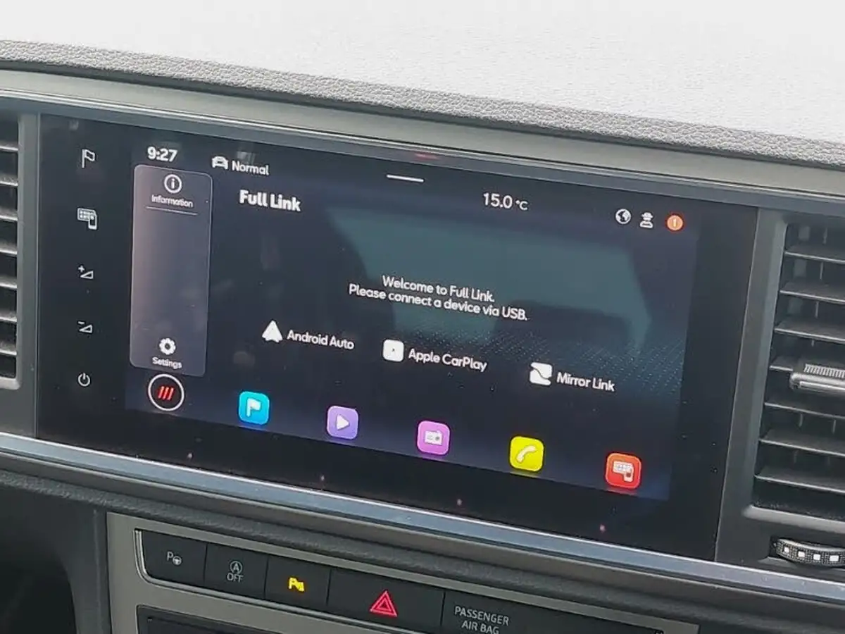 2023-seat-ateca-15-ecotsi-xperience-big-11