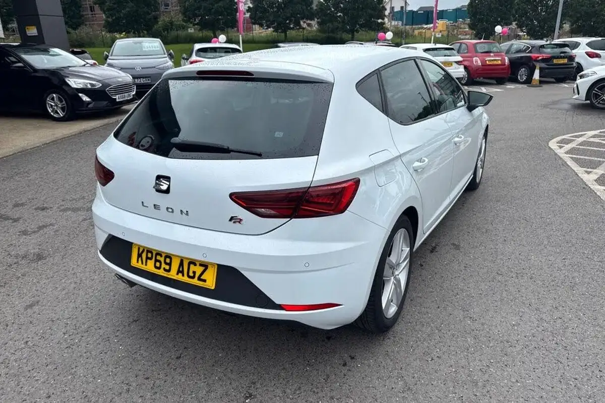 2019-seat-leon-15-tsi-evo-fr-150ps-hatchback-dsg-big-46