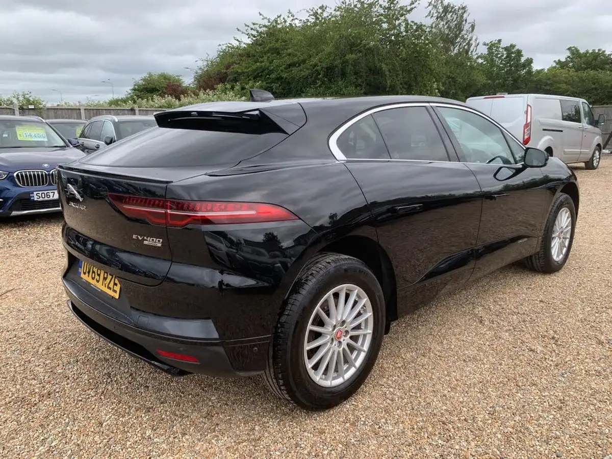 2019-jaguar-i-pace-ev400-s-big-6