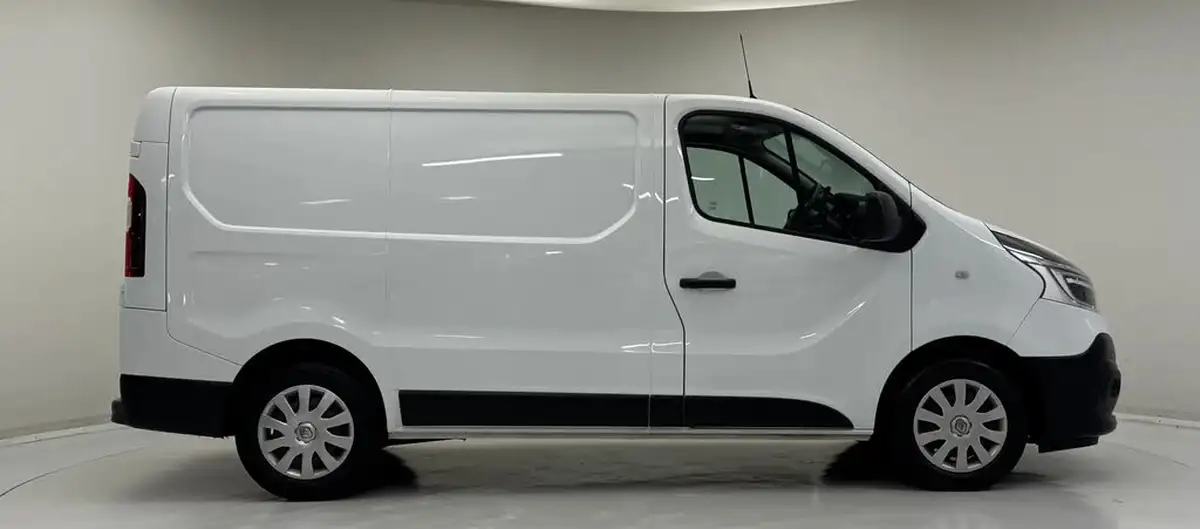 2020-renault-trafic-20dci-sl28-energy-120-business-big-4