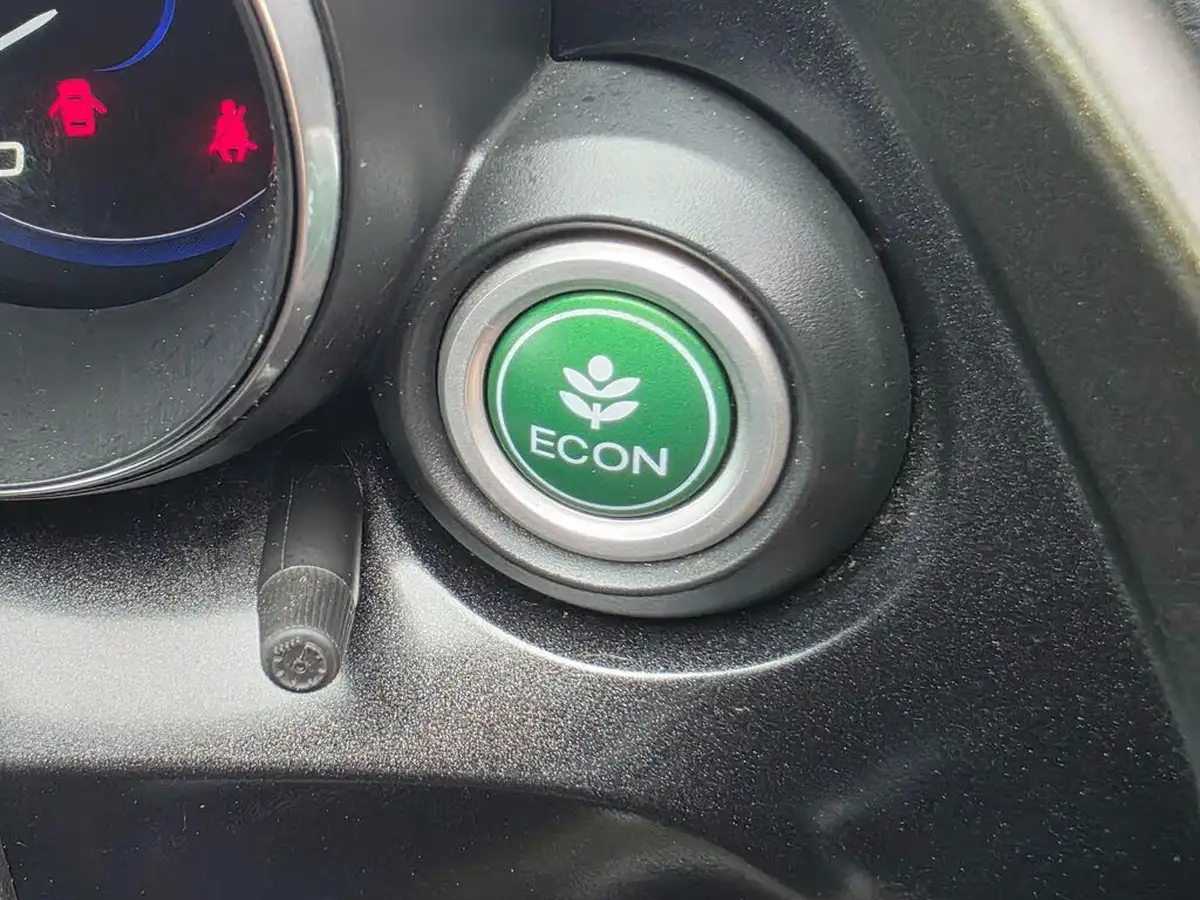 2013-honda-civic-18-ti-142ps-big-47