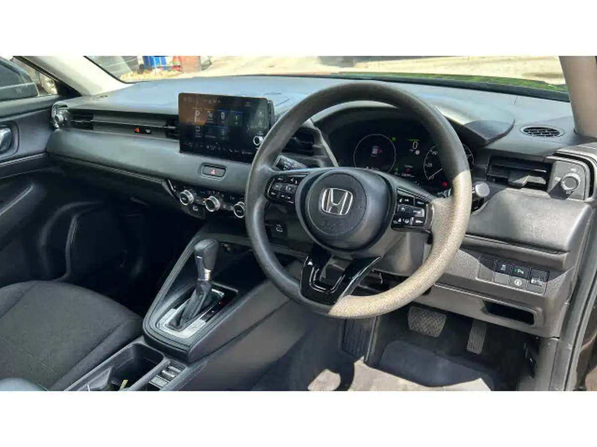 2022-honda-hr-v-15-i-mmd-elegance-big-24